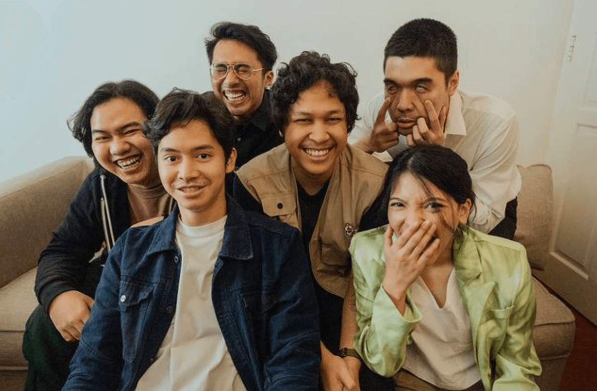 Lomba Sihir, Grup Musik yang Berawal dari Pemain Pendukung Hindia